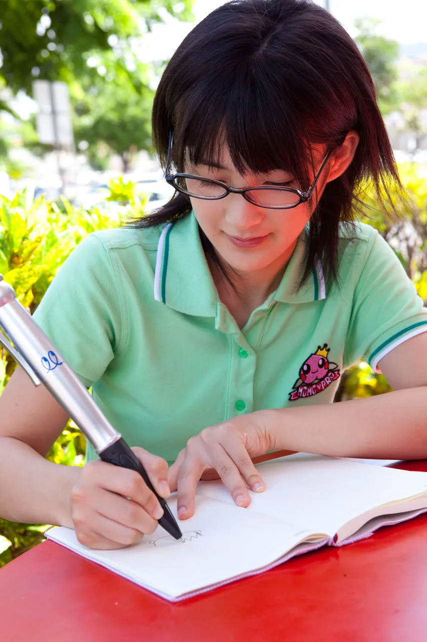 [Sách điện tử H!P] Tập ảnh Tsugunaga Momoko số 77 - 12