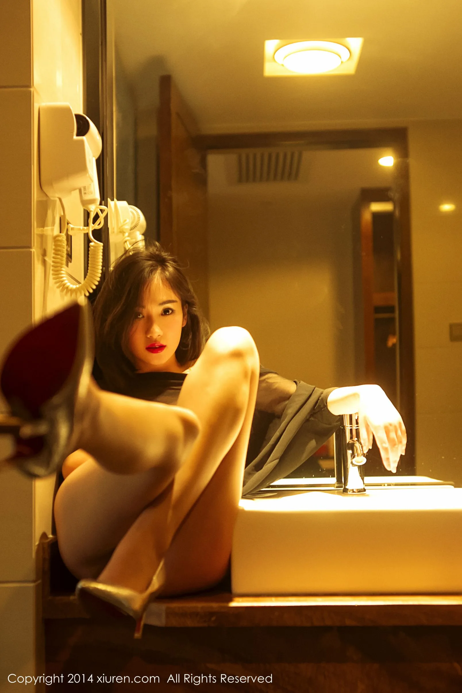 [XIUREN秀人网] Nữ thần ma thuật - Bộ ảnh riêng tư gợi cảm - 32