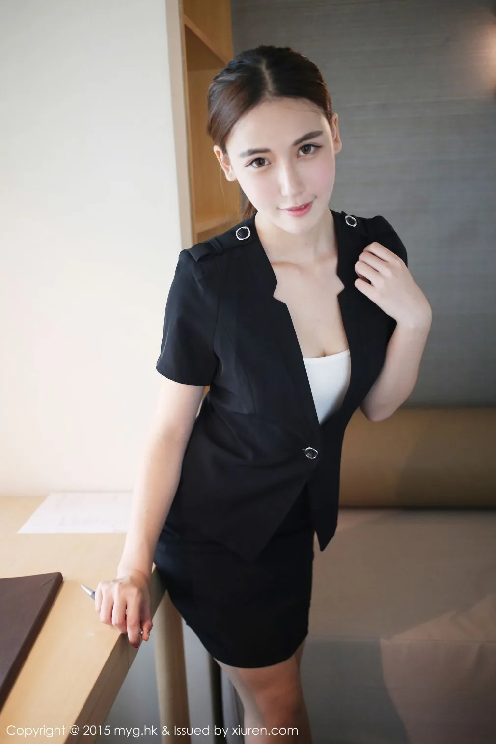 [Bộ sưu tập ảnh người đẹp MyGirl] Tập 161 Xiong Ya BOBO - Sự quyến rũ của bộ đồng phục vest đen - 10