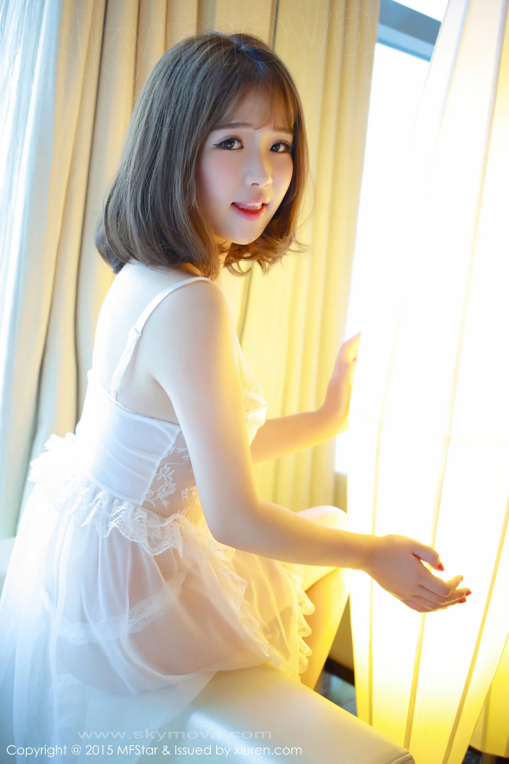 [MFStar]VOL.013 Bộ ảnh riêng tư gợi cảm thứ hai của cô bé loli đáng yêu Xu Cake với chất lượng hình ảnh sắc nét. - 21
