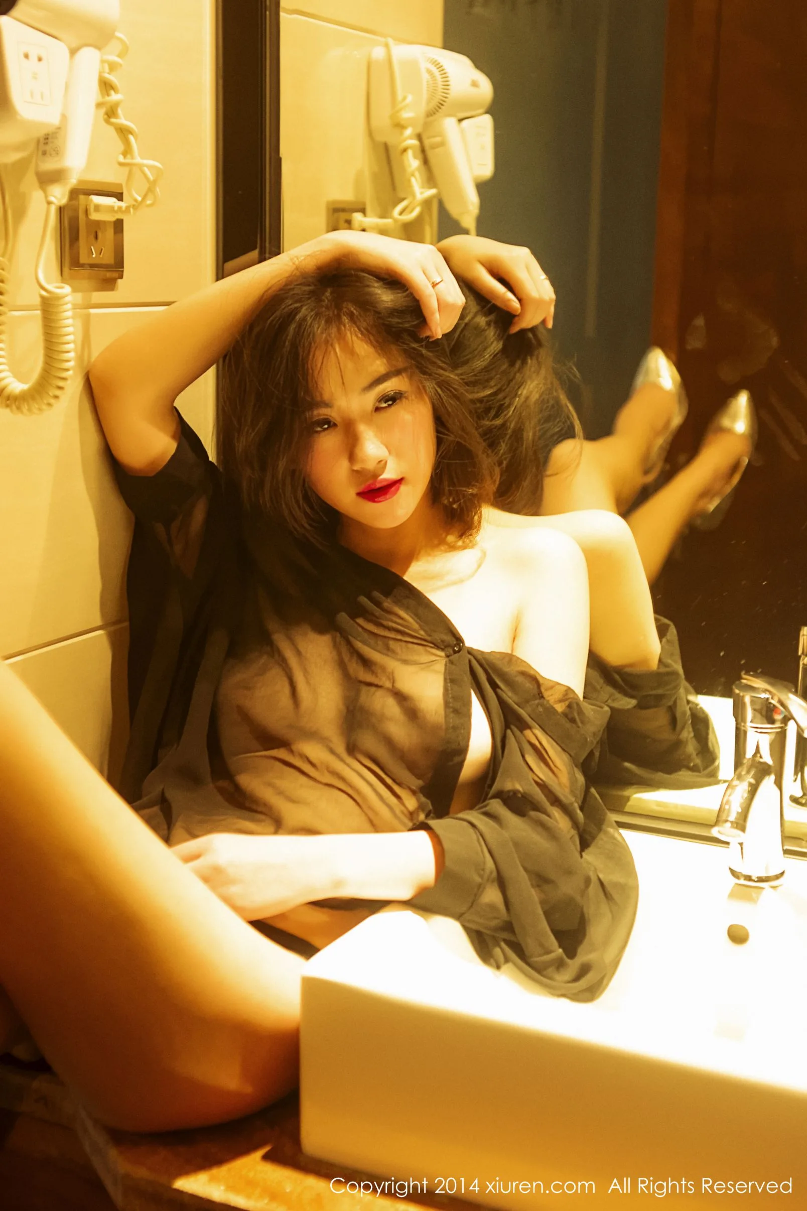 [XIUREN秀人网] Nữ thần ma thuật - Bộ ảnh riêng tư gợi cảm - 35