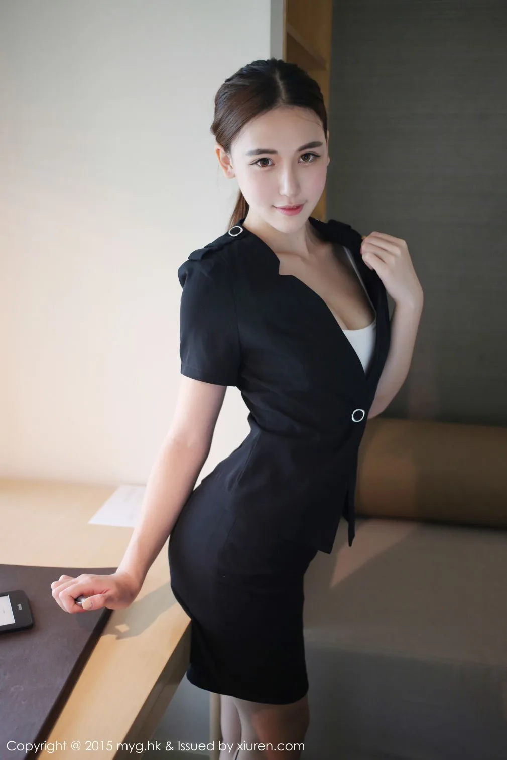 [Bộ sưu tập ảnh người đẹp MyGirl] Tập 161 Xiong Ya BOBO - Sự quyến rũ của bộ đồng phục vest đen - 11
