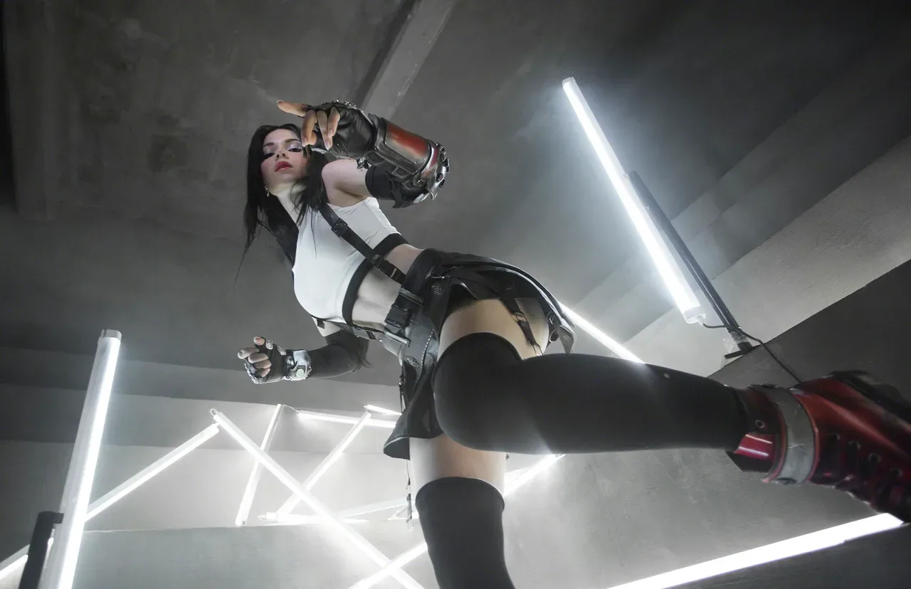 Irina Meier – Tifa - 42