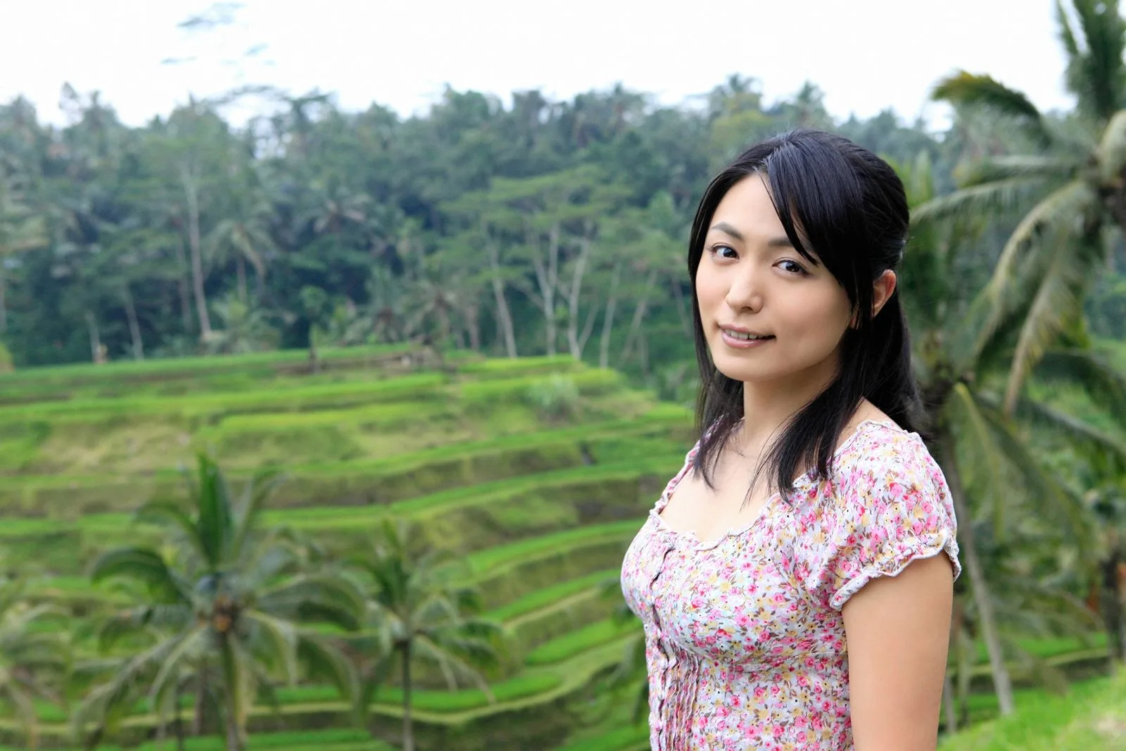 [YS[Trang web] Tập 564 Album ảnh "Sự xuất hiện của Nữ hoàng Kirara" của Kawamura Yuki - 1
