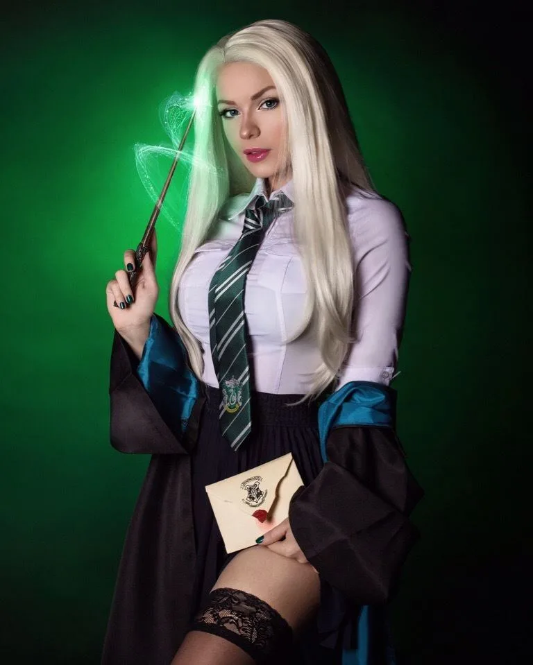 Irina Meier – Lenore - 31