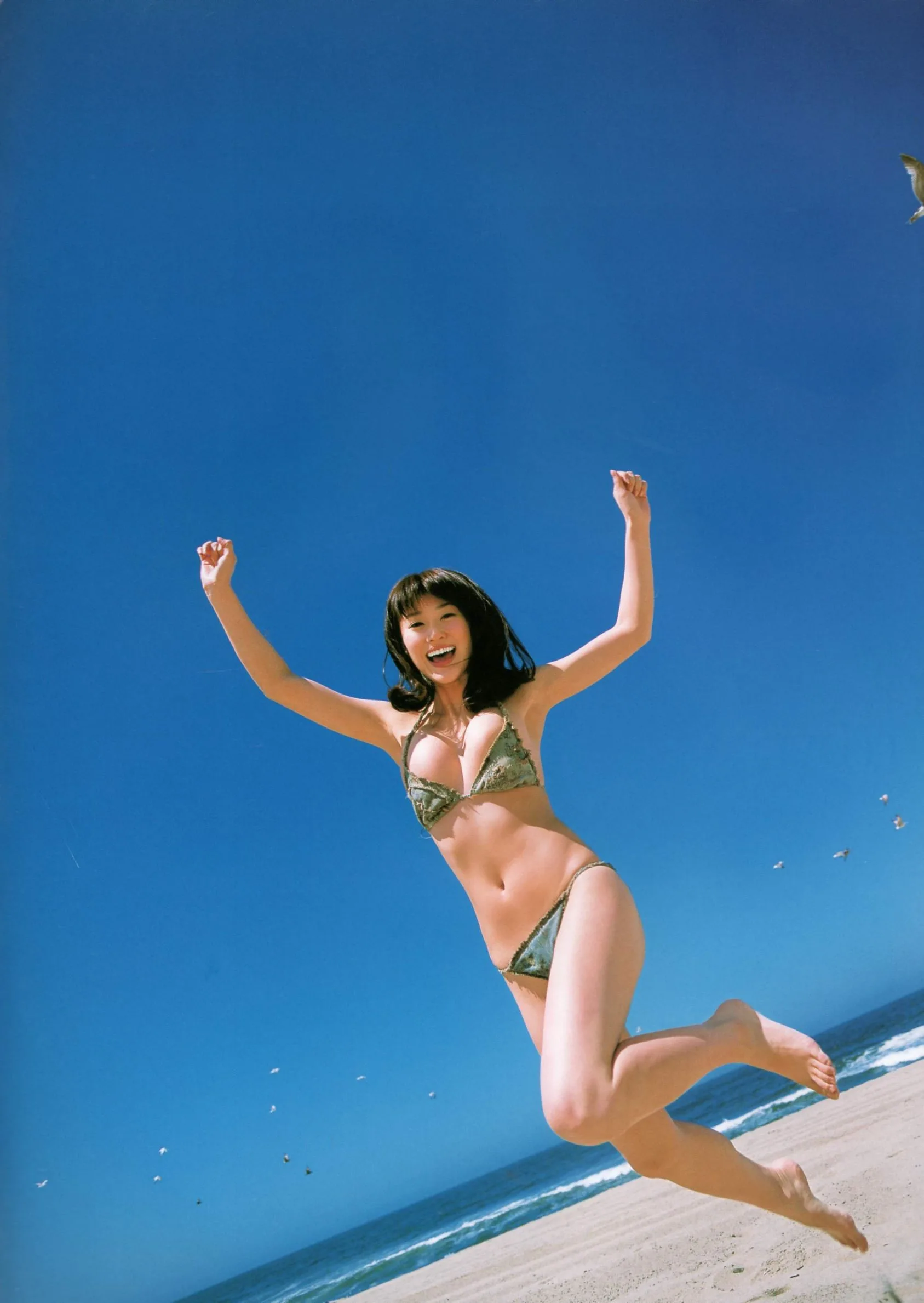 Sách ảnh Ultra HD "Los Vegas" của Hara Miki - 6