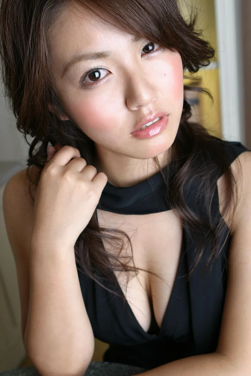 [Mặt trước] Album ảnh "Nguồn gốc" của Sayaka Isoyama - 7